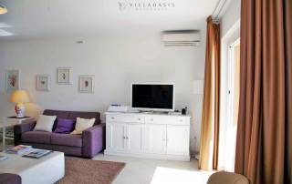 Ambassador Suite - Taormina Waterfront Penthouse - Living Room